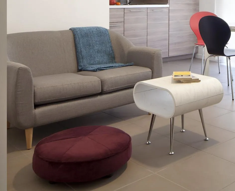 Up To Home - Residenze Milano מילאנו
